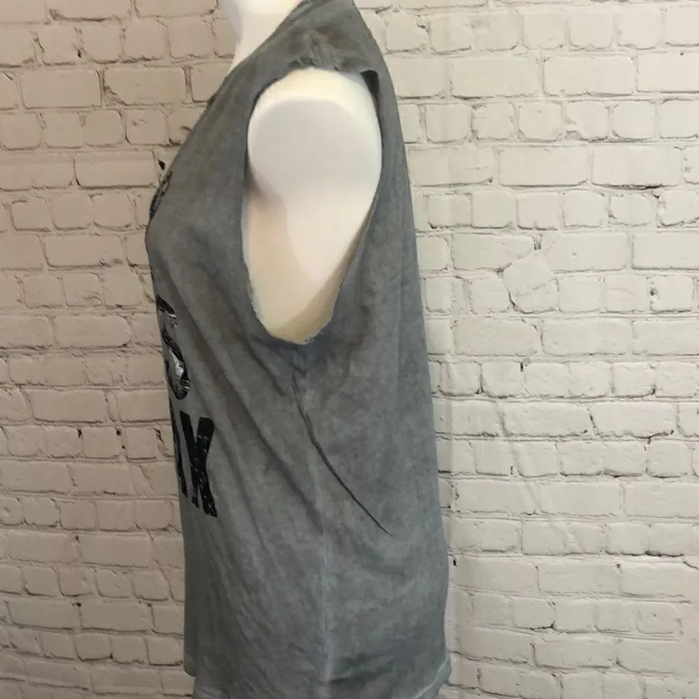 BCBGeneration cutoff tee    - Picture 3 of 5